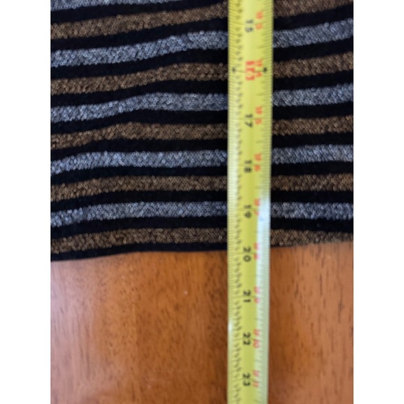 Urban Outfitters Women's Metallic Striped V-Neck Wrap Top Black Gold Silver Sz L - Picture 8 of 8